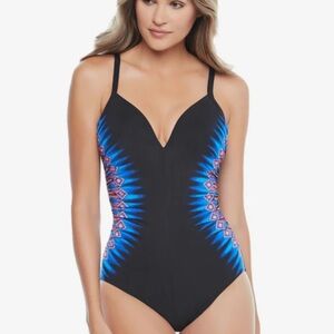 Miraclesuit tramonto belle temp station Black One Piece with Criss-Cross Straps